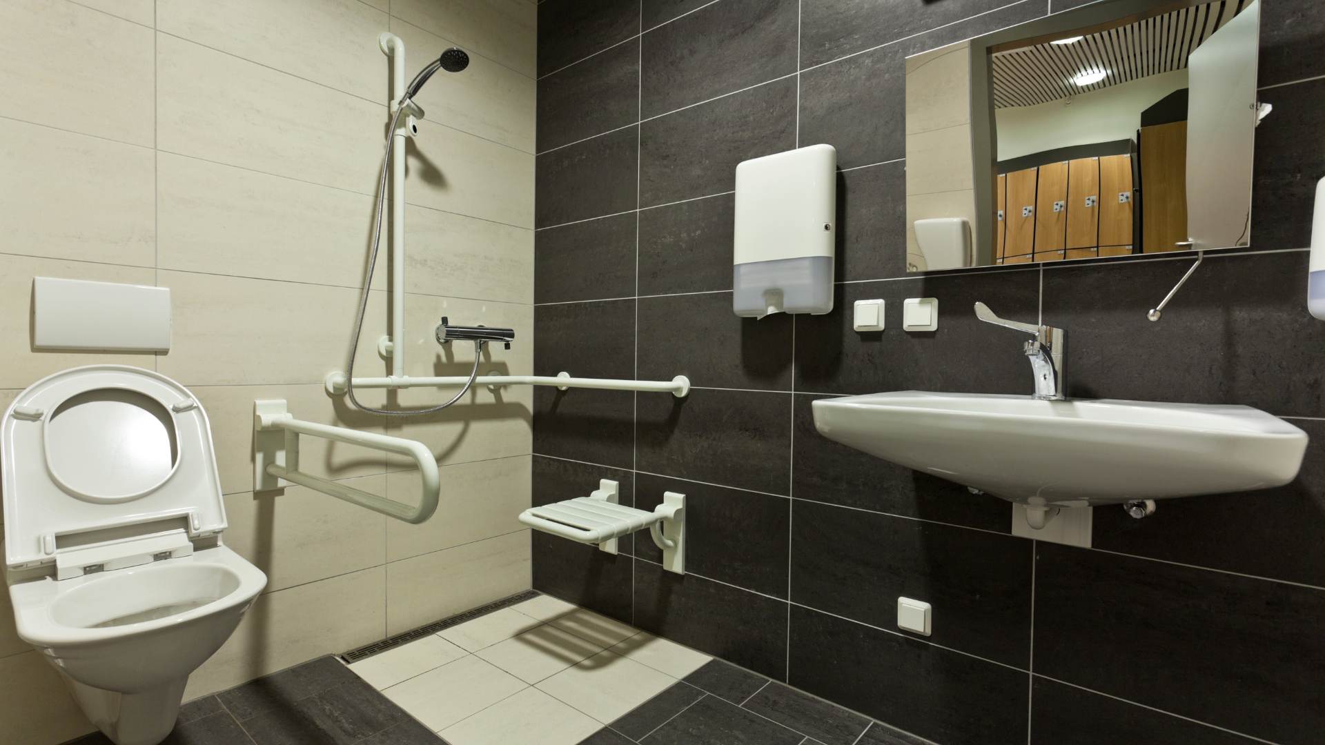 Tips for Maintaining an Accessible Bathroom